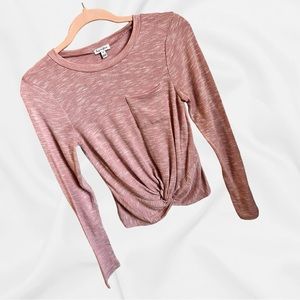 Small knot front long sleeve top. No flaws.